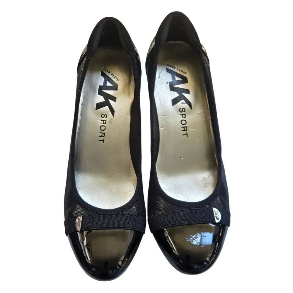 Anne Klein Sport Women's Size 8 Black Synthetic Fabric Heel